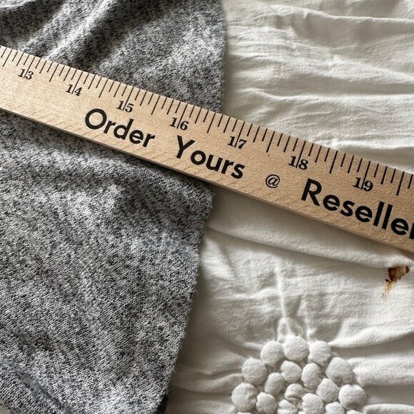 APT 9 Women's Plus Size XXL Gray Bell Sleeve Sweater Beaded Neckline Boho Hippie - Picture 12 of 12